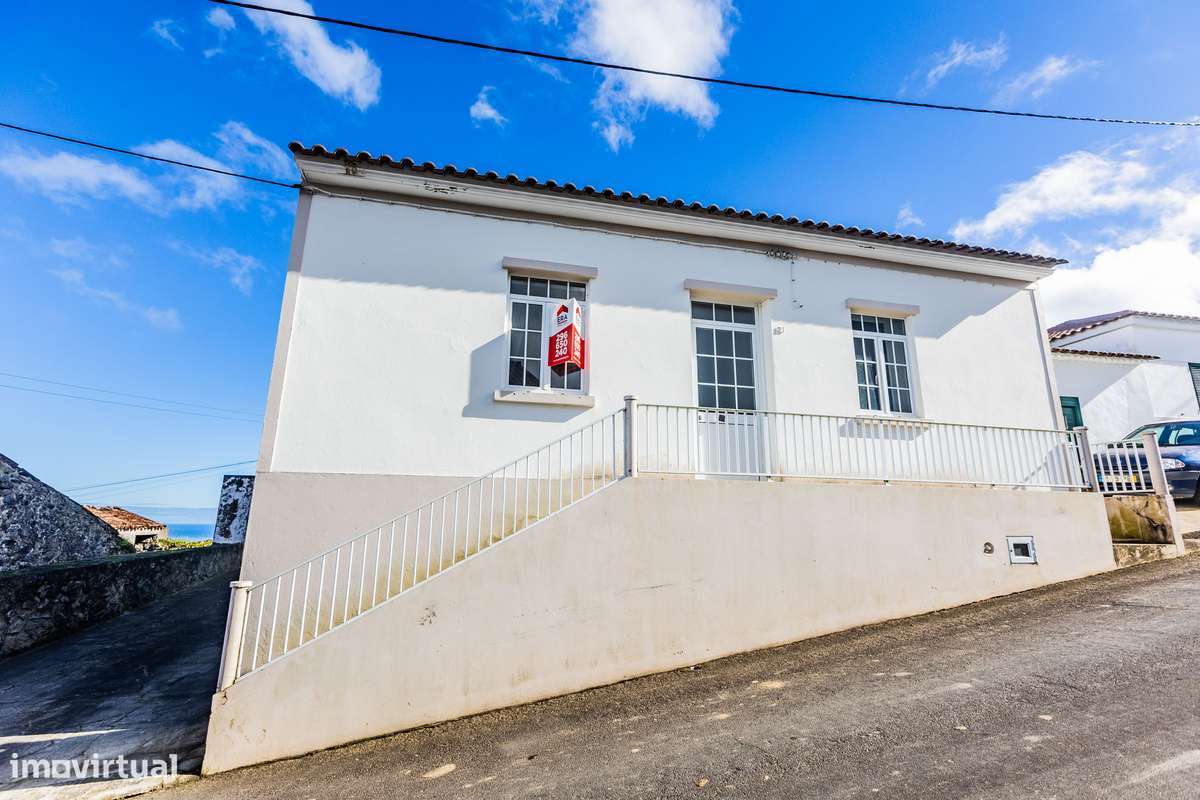 Moradia T2 - Santana, Nordeste - Grande imagem: 2/24