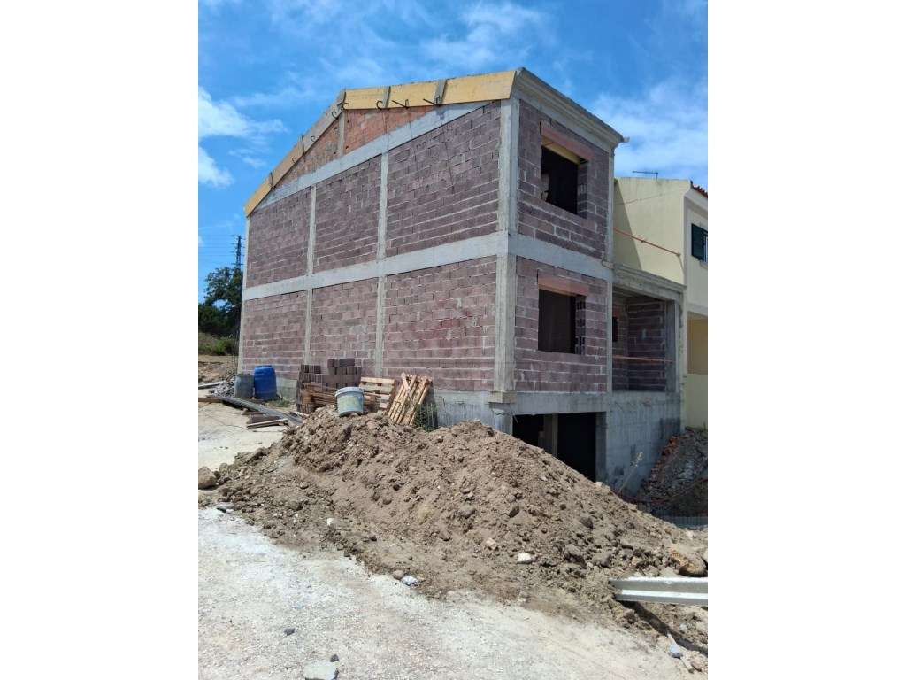 Moradia em construção zona calma Caldas da Rainha - Grande imagem: 4/11