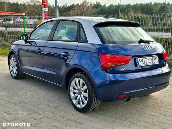 Audi A1 1.6 TDI Sportback Attraction - 3