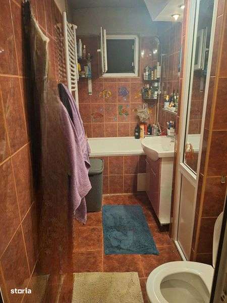 Vand apartament 3 camere - Imagine principală: 5/8