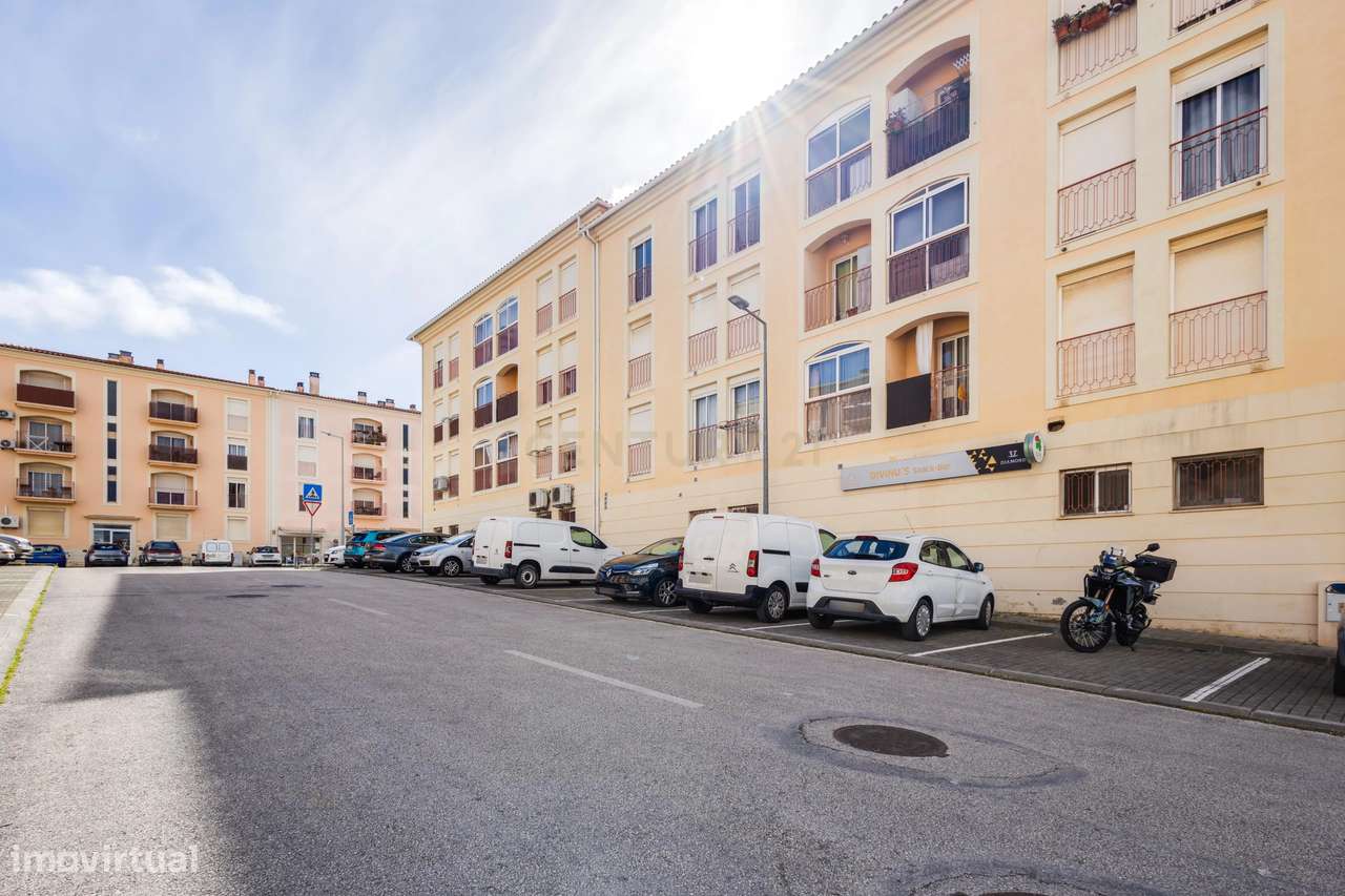 Apartamento T4 em Portimão-25