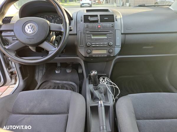 Volkswagen Polo 1.4 Comfortline - 6