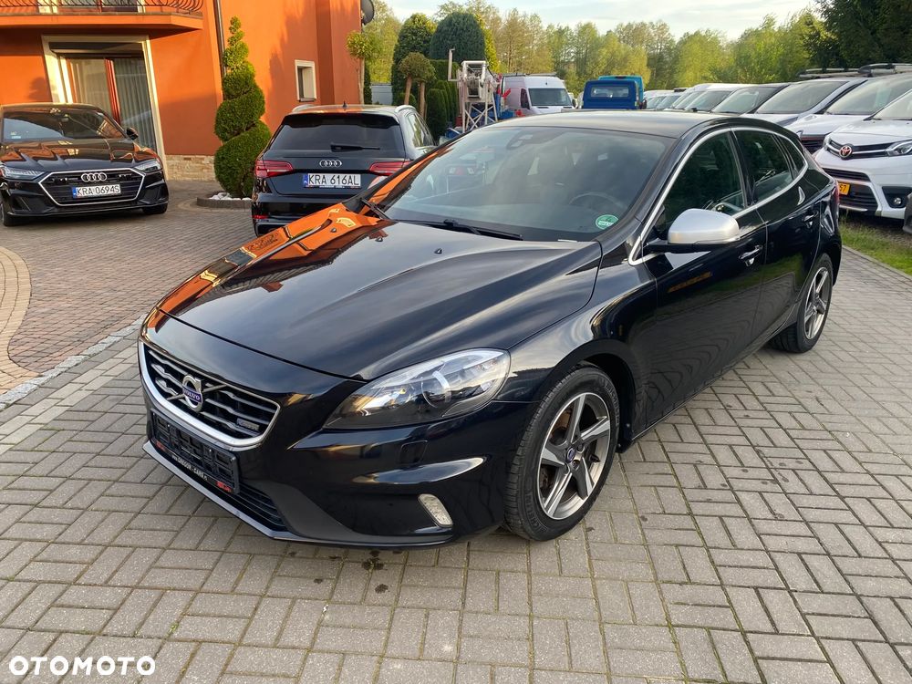 Volvo V40