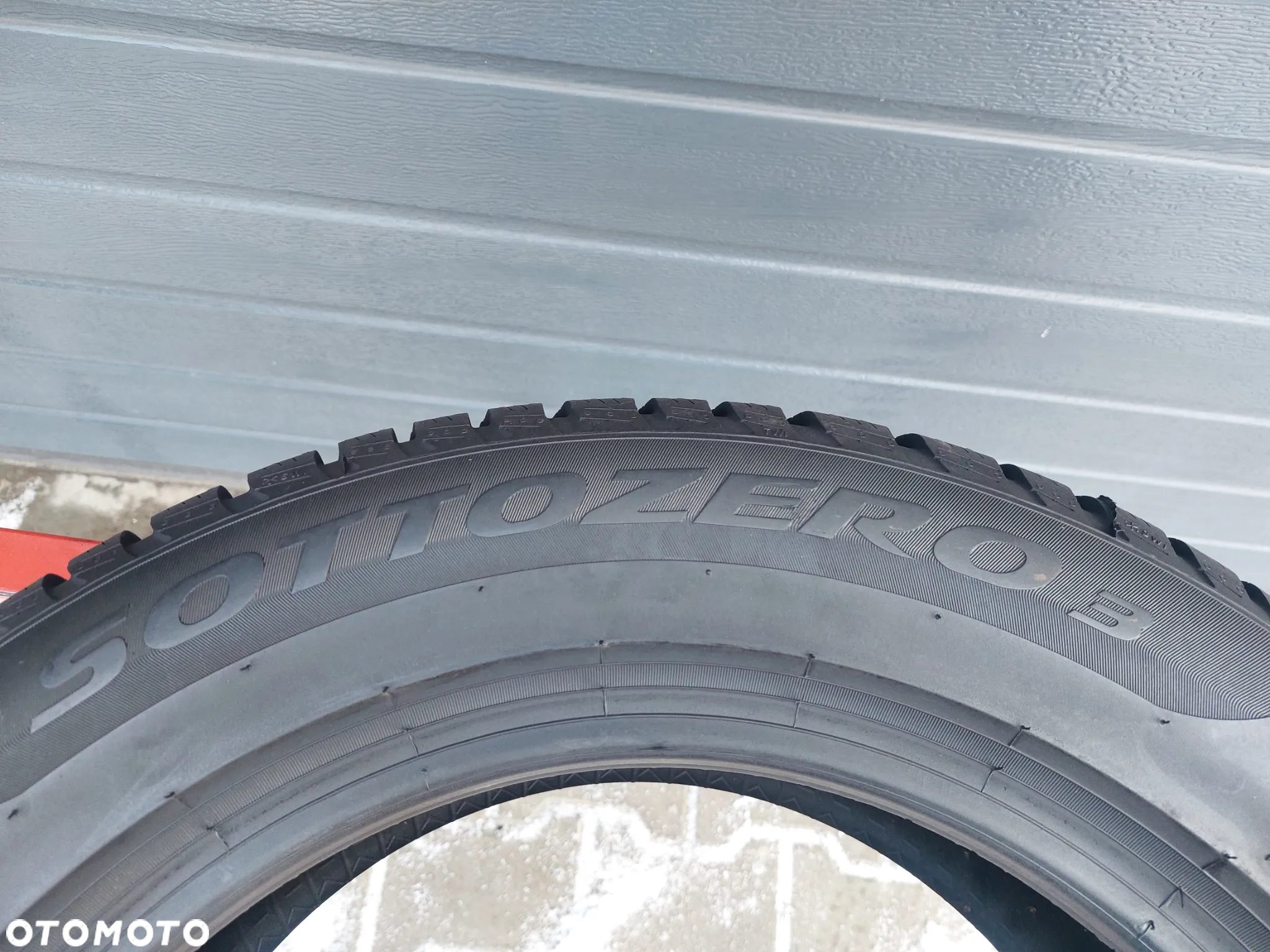 205/60 R16 OPONY ZIMOWE PIRELLI SOTTOZERO 3 DOT19 - 5