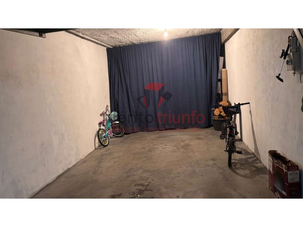 Oferta da escritura e Registo - Ap. T3 - Vila das Aves-18