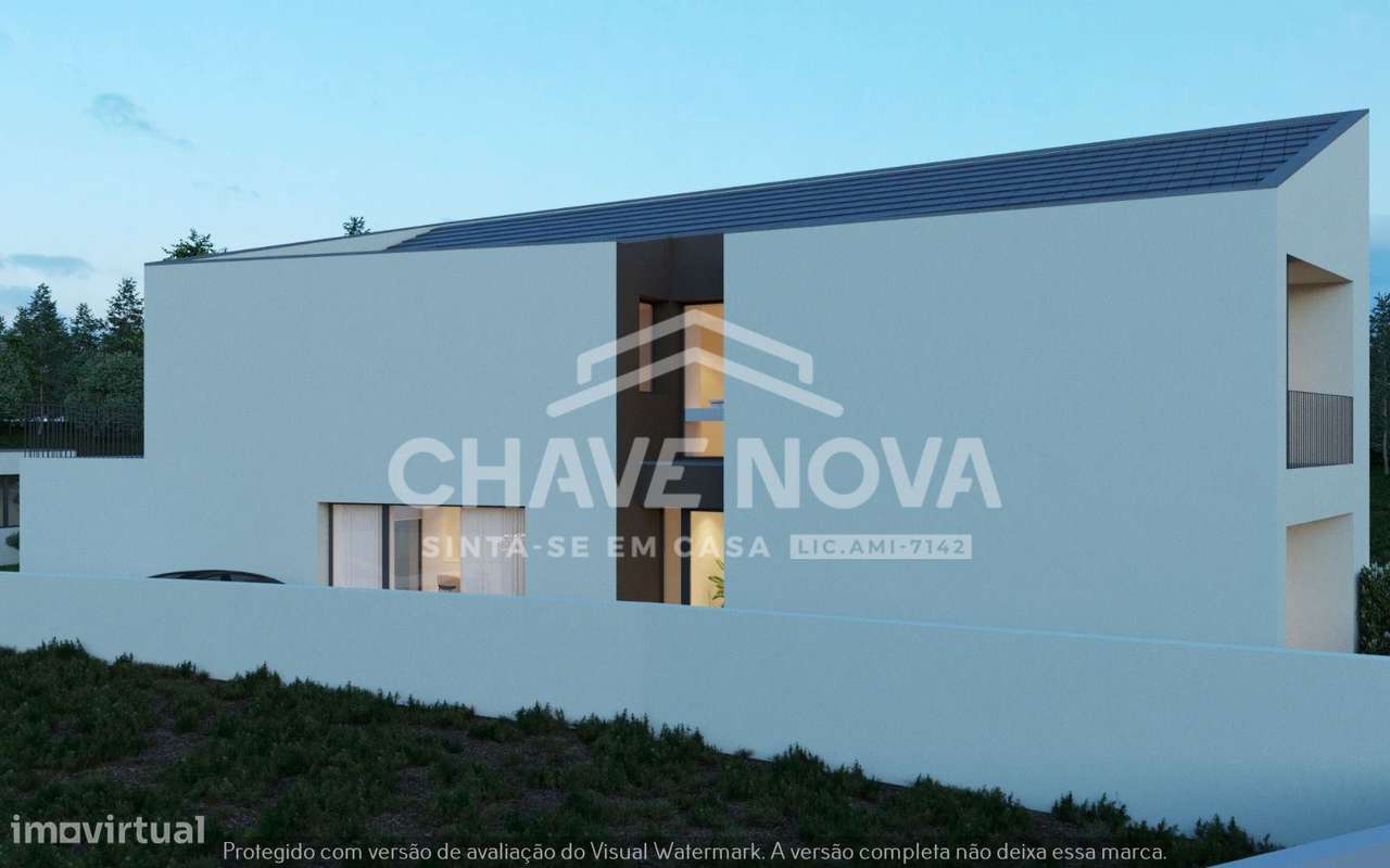 Moradia em Banda V3 Nova c/ Jardim e Garagem em Argoncilhe - Grande imagem: 5/25