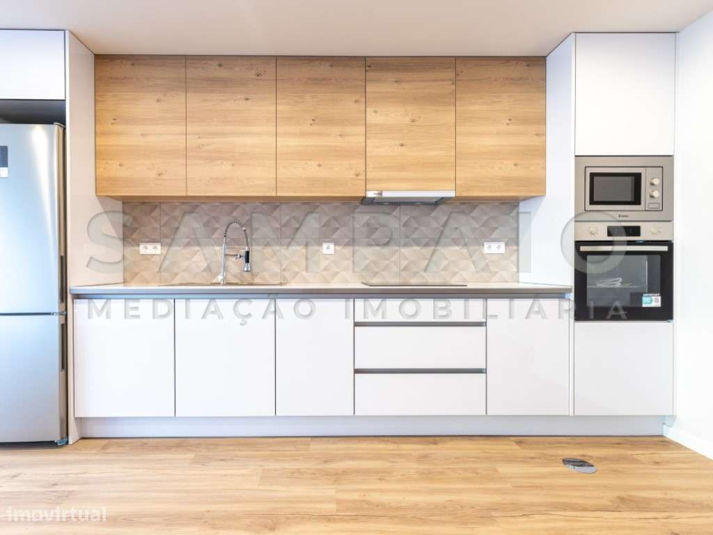 Apartamento T2 - Valbom - Renovado!-7