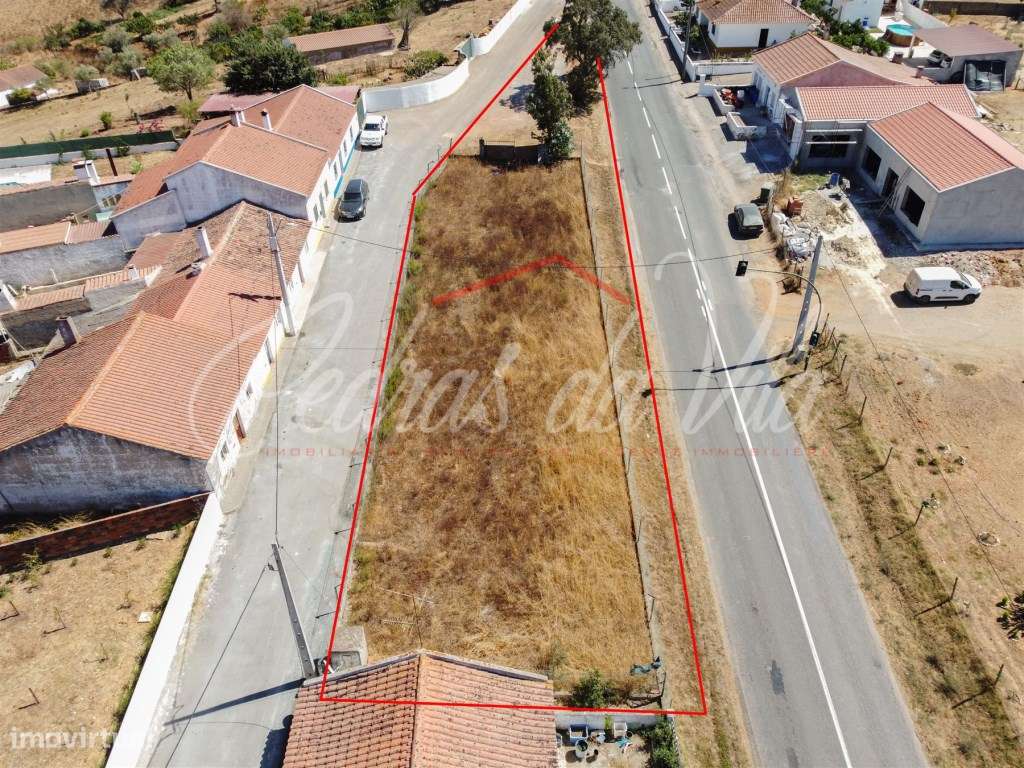 Terreno urbano com 700m2 de construção em Colos - Odemira-11