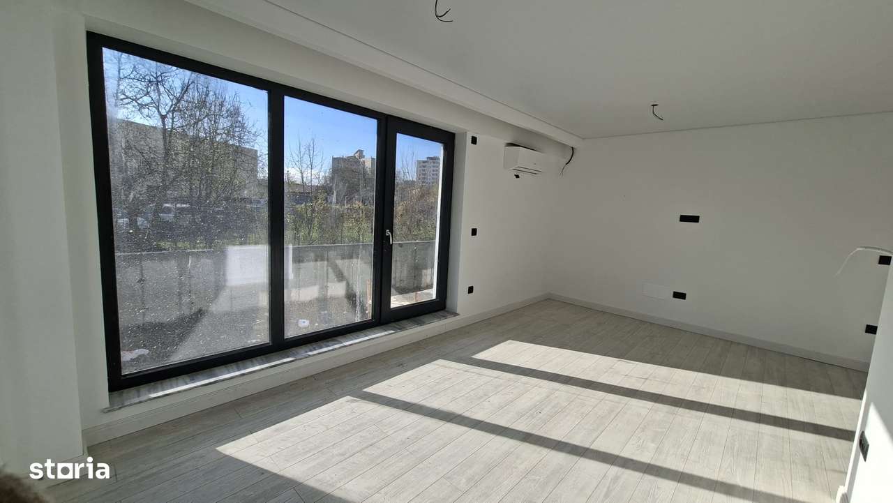 Apartament cu doua camere decomandat, gradina, nou,Palas/Iulius/centru-1