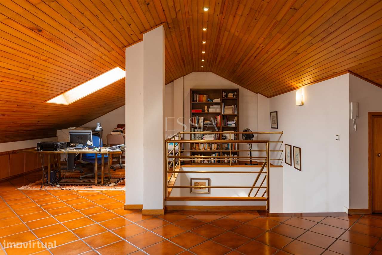 Moradia T4 em Leça da Palmeira | Moradia T4 Porto Matosinhos-22