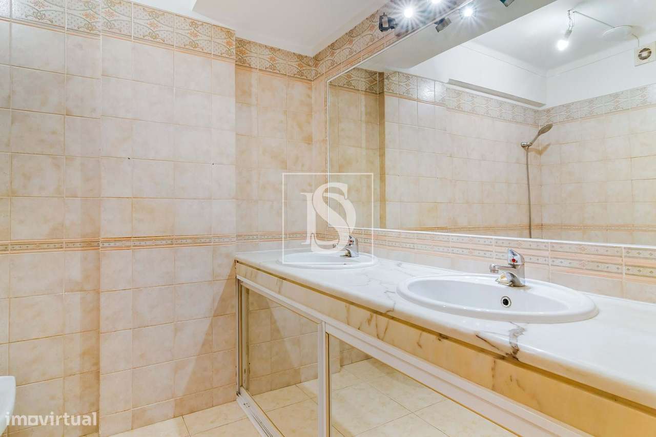 T3 Santa Marta - Corroios-17