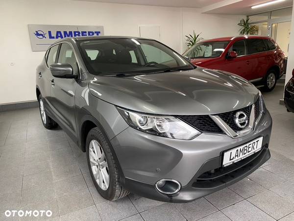 Nissan Qashqai - 1