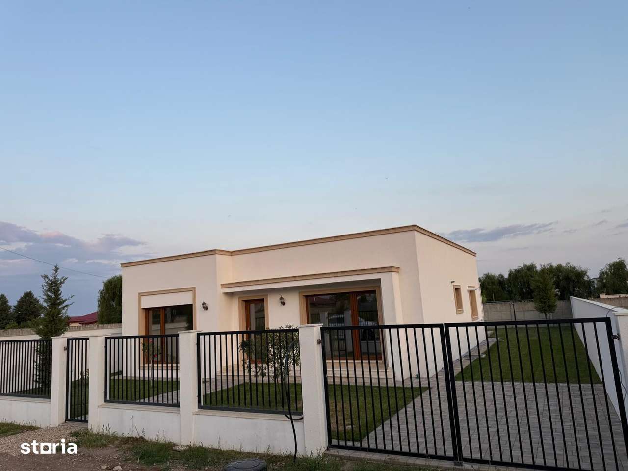 Casa 3 camere spate metro - Imagine principală: 1/15