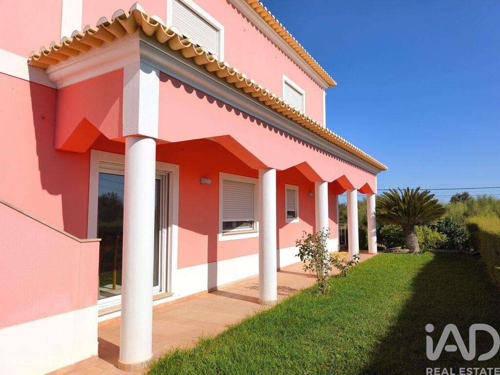 Casa / Villa T4 em Vila Nova de Cacela de 233,00 m2 - Grande imagem: 4/29