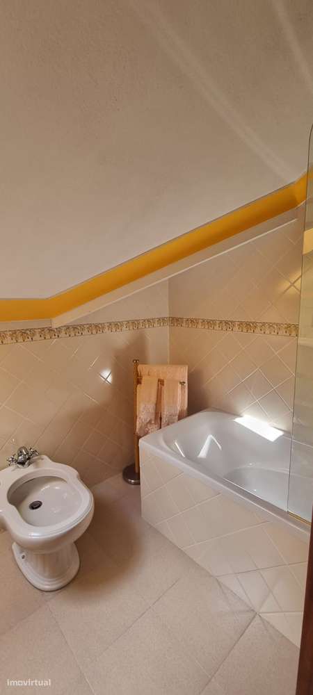 Vivenda Isolada com terreno - Alenquer-34