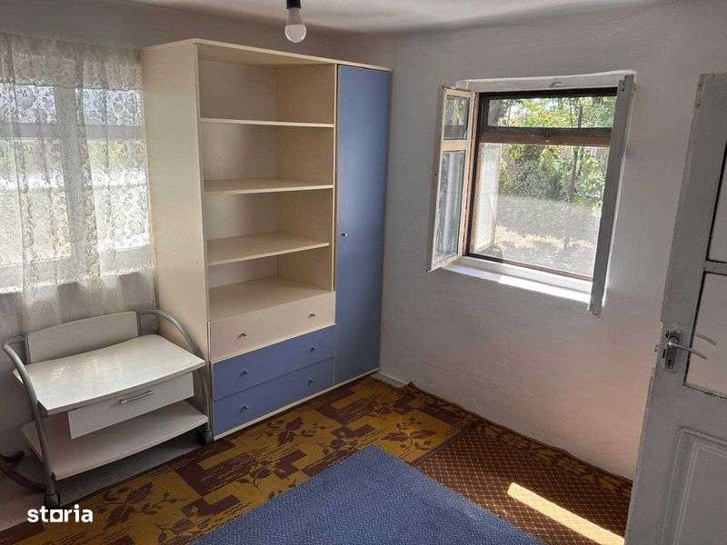 Casa batraneasca de inchiriat - Imagine principală: 5/8