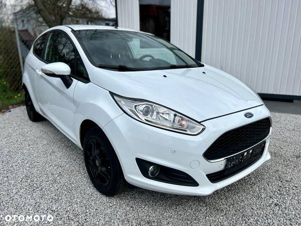 Ford Fiesta 1.0 Champions Edition - 5