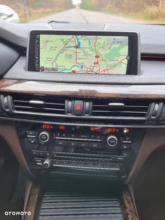 BMW X5 xDrive35i Sport-Aut - 22