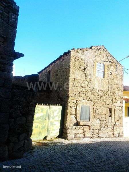 Moradia T3 / Almeida, Mesquitela - Grande imagem: 4/4