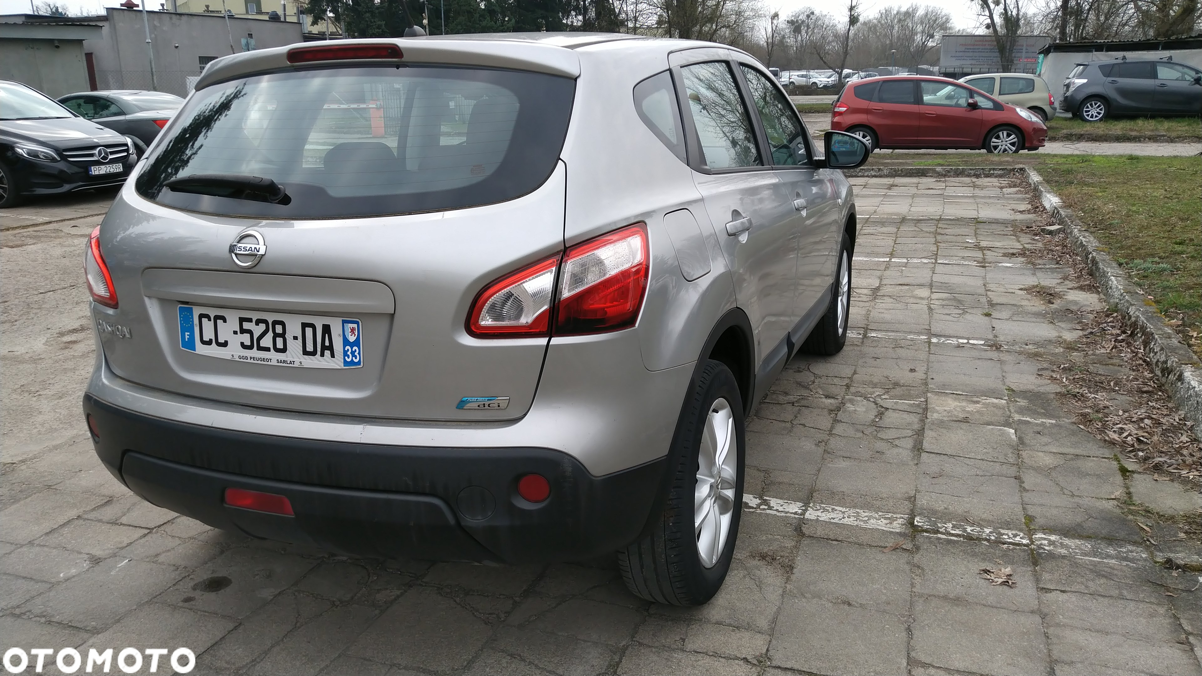 Nissan Qashqai 1.6 DCi Tekna - 4