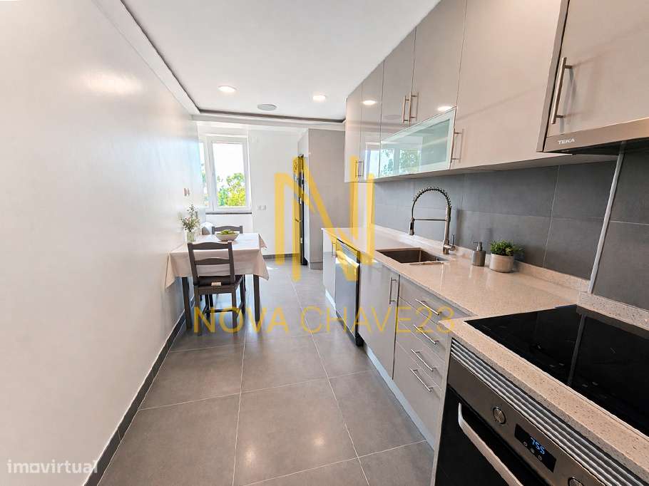 Apartamento T3 de Excelência na Moita – 110 m² | Totalmente Remodelado-1
