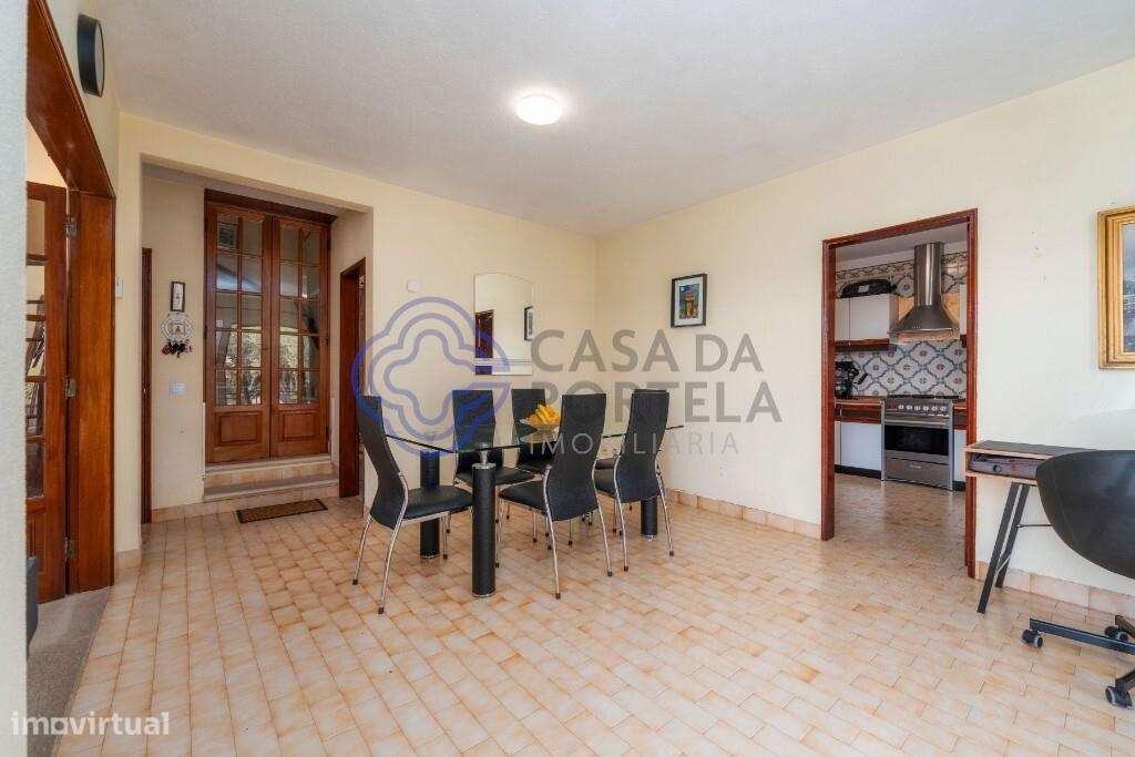 Magnífica Moradia T3 com Vista Mar e Localização Estratégica – Loulé-45