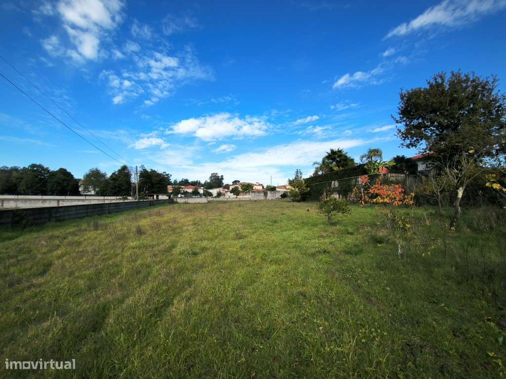Óptimo Terreno construção em Oleiros junto a Lage - Grande imagem: 2/7