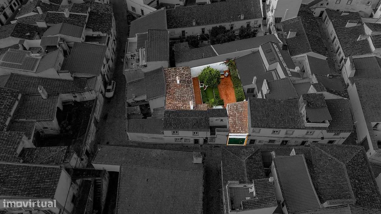 Moradia T1 para venda - Grande imagem: 2/26