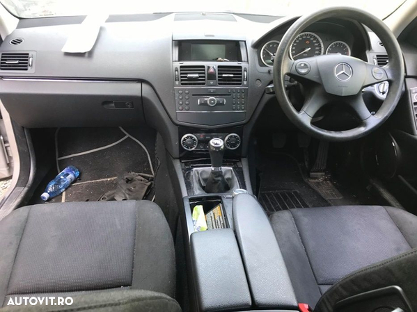 CAPOTA BARA aripa usa interior mercedes C Class W 204 180 KOMPRESSOR - 2