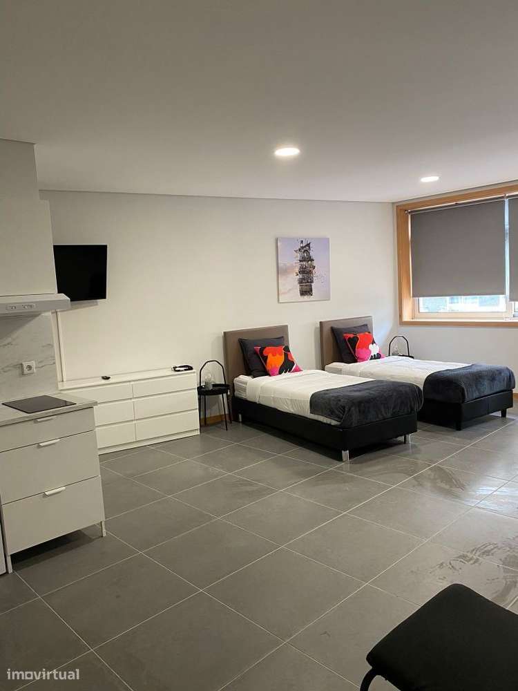 Aluga-se T0 Santa Catarina_B - Grande imagem: 3/11