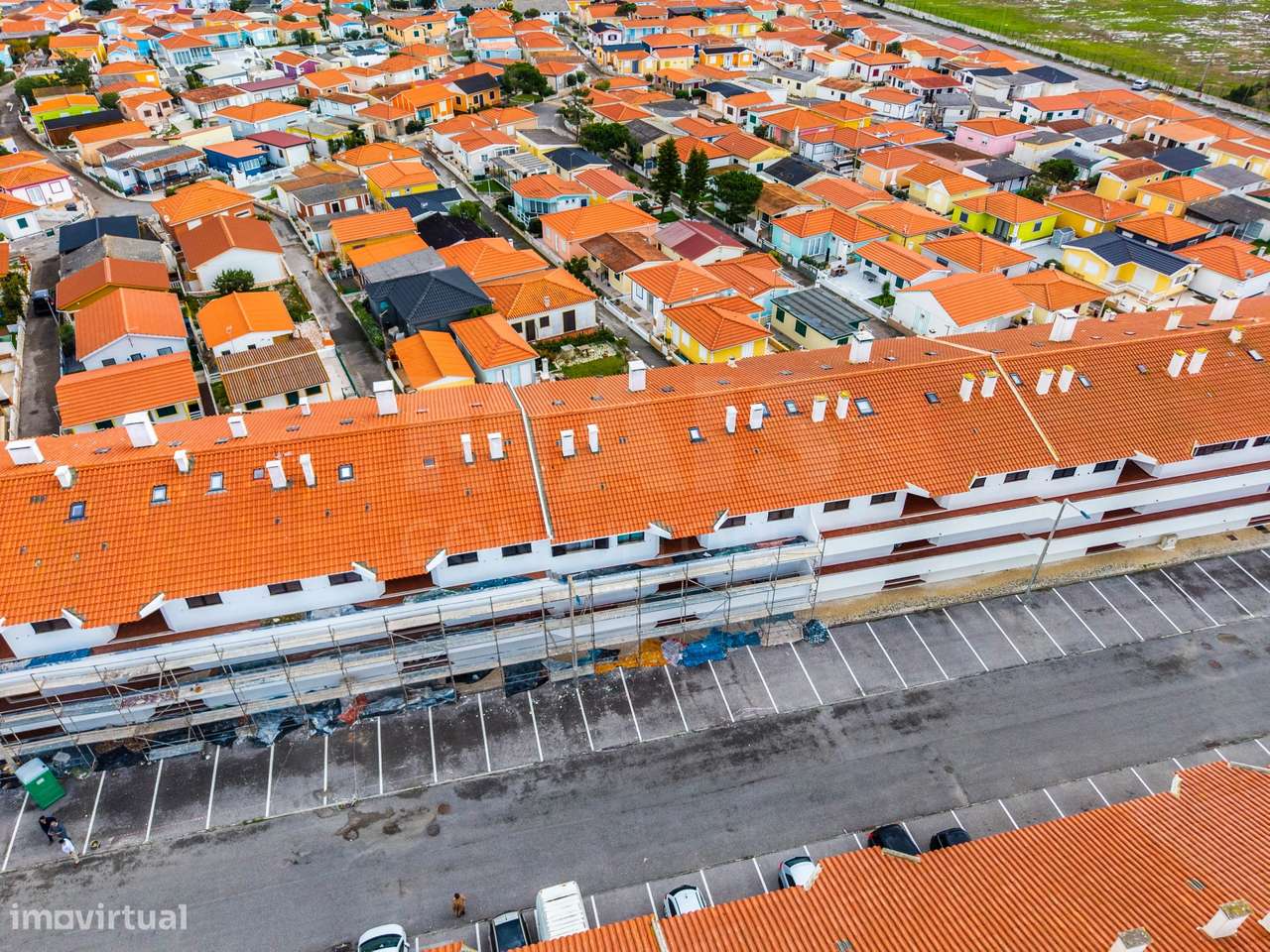 Apartamento T2 com Sótão e Varanda junto à Praia do Baleal-38