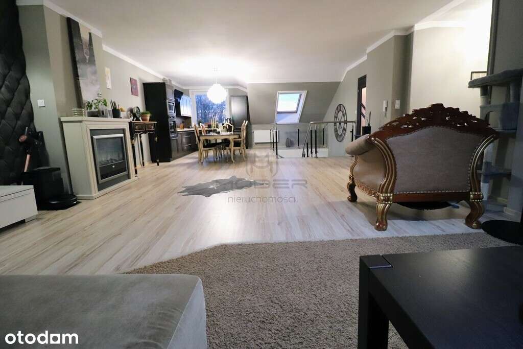 Przestronny apartament na zamkniętym osiedlu!-1