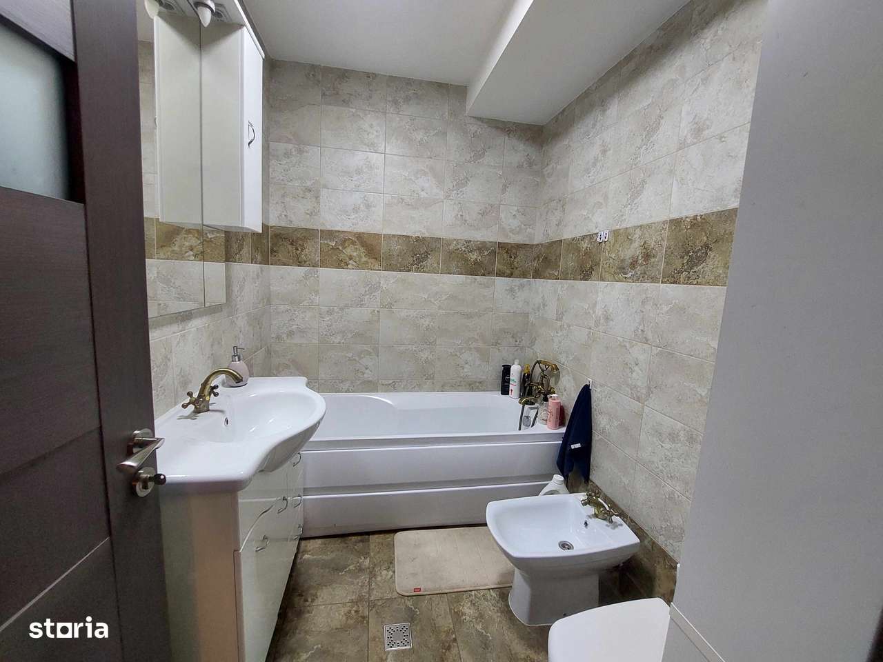 Apartament cu 2 camere decomandate Calea Cisnadiei-6