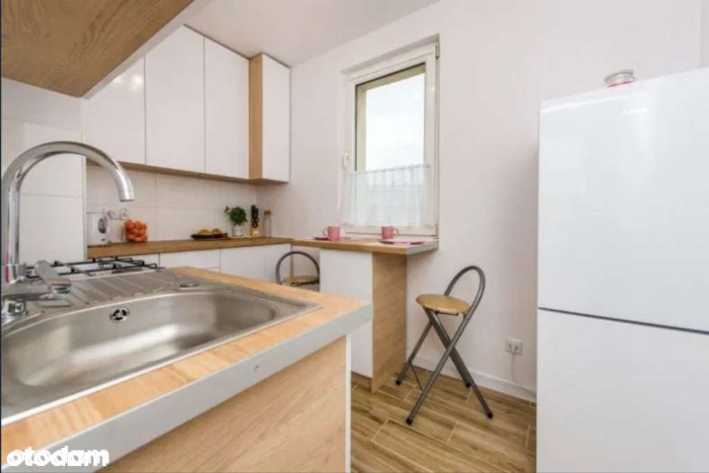 KAWALERKA Z BALKONEM, PIWNICĄ, DO WEJŚCIA-6