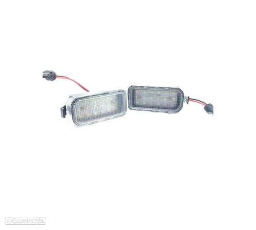 LUZ DE MATRICULA LED PARA FORD 06-14 - 2