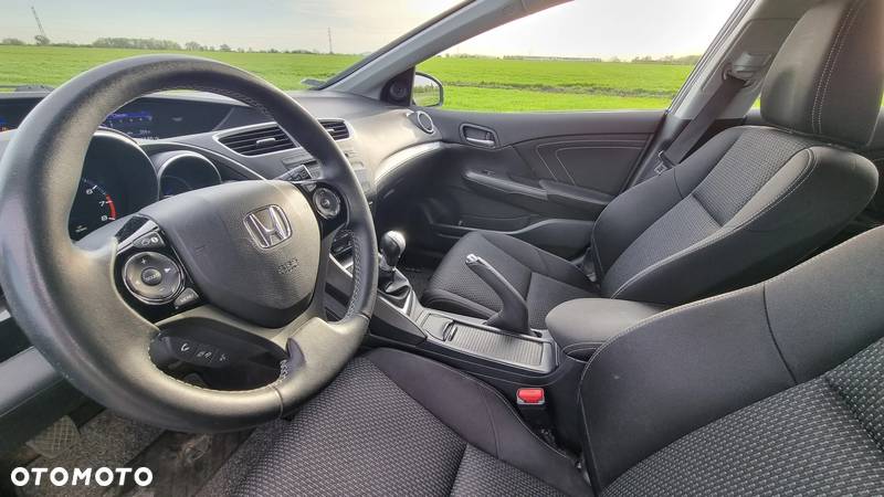 Honda Civic 1.8 Elegance - 4