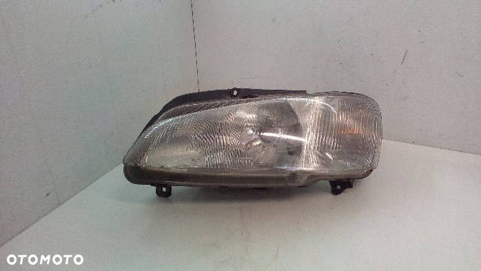 Reflektor lewy Lampa Przód Peugeot 106 - 1