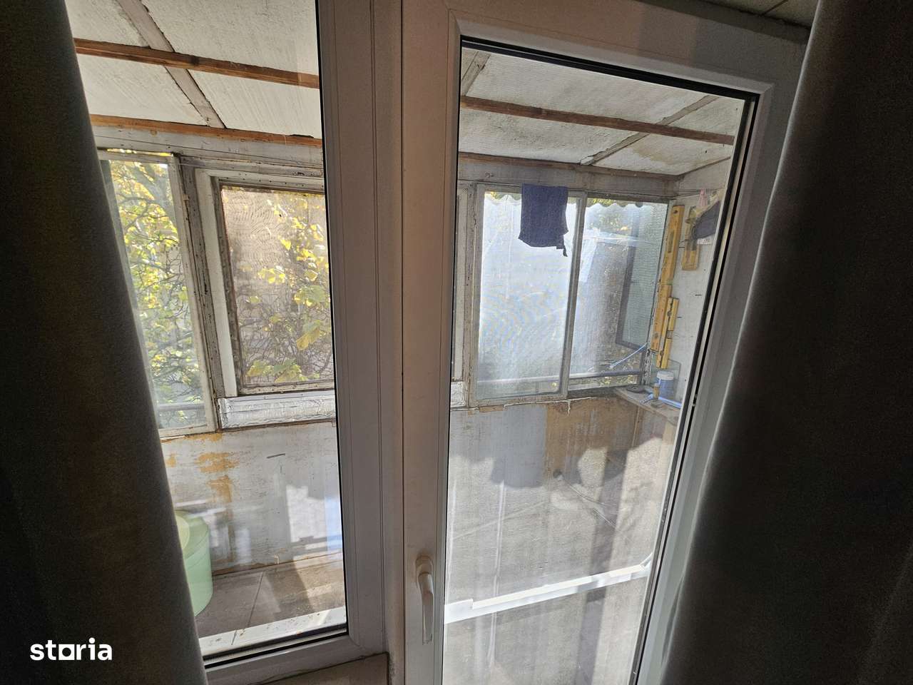 Vand ap cu 3 camere zona Posta 4-10