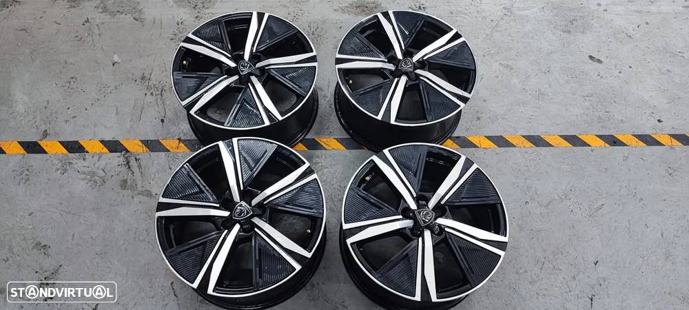 Jantes Peugeot 308GT Kamakura 18 x 8 et 48 5x108 Originais - 1