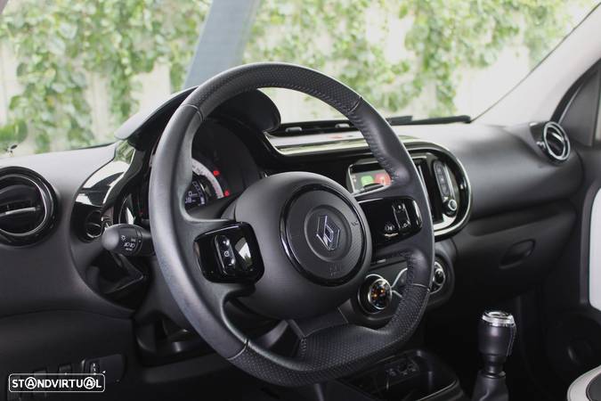 Renault Twingo SCe 75 INTENS - 18