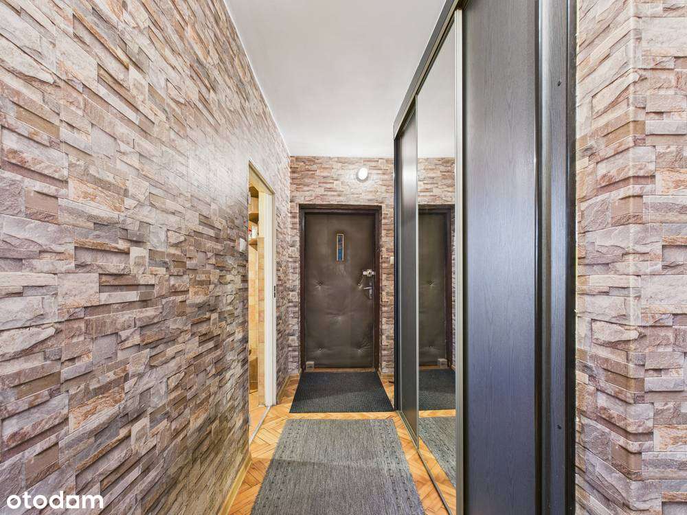 Dom jednorodzinny z pawilonem handlowym-18