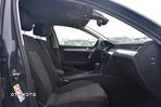 Volkswagen Passat 2.0 TDI EVO Business DSG - 16