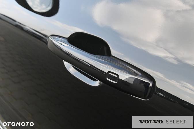 Volvo XC 60 - 35