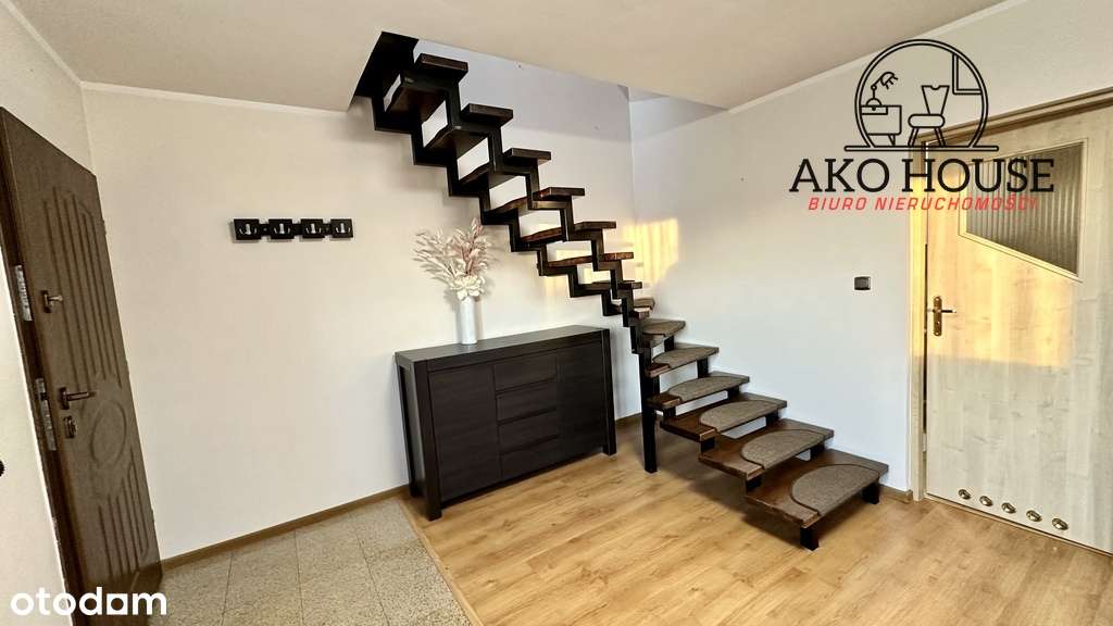 Dom 240 m² pod inwestycję – 4 lokale + 2 garaże!-5