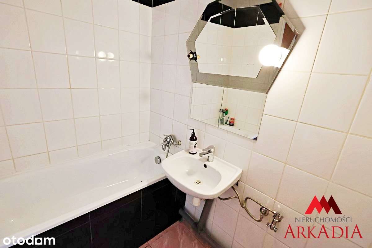 2 pokoje, 1 piętro , balkon Loggia Michelin-6