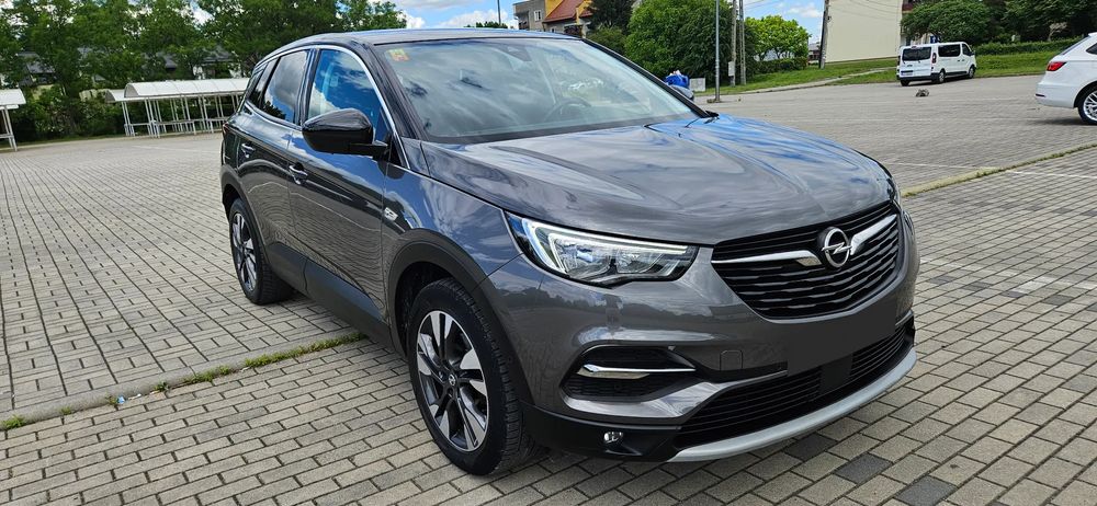 Opel Grandland 1.2 Start/Stop Business INNOVATION 2018