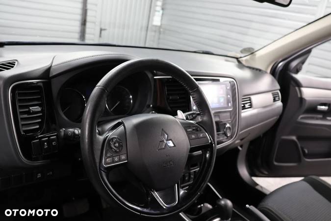 Mitsubishi Outlander 2.0 2WD CVT Diamant Edition - 7