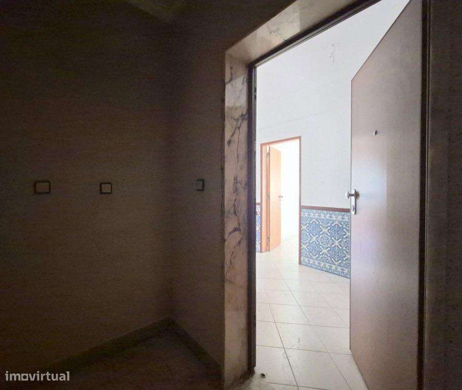 Apartamento T2 Central Serra das Minas-11