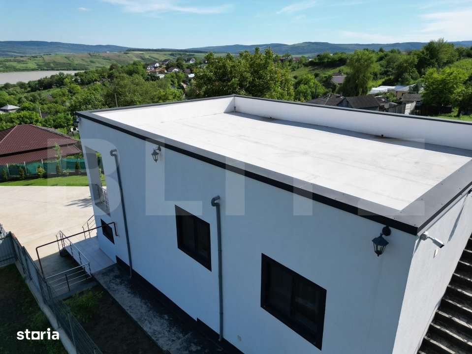 Casa 4 camere, 200 mp, 1050 mp teren, zona Ciurbesti - Imagine principală: 4/19