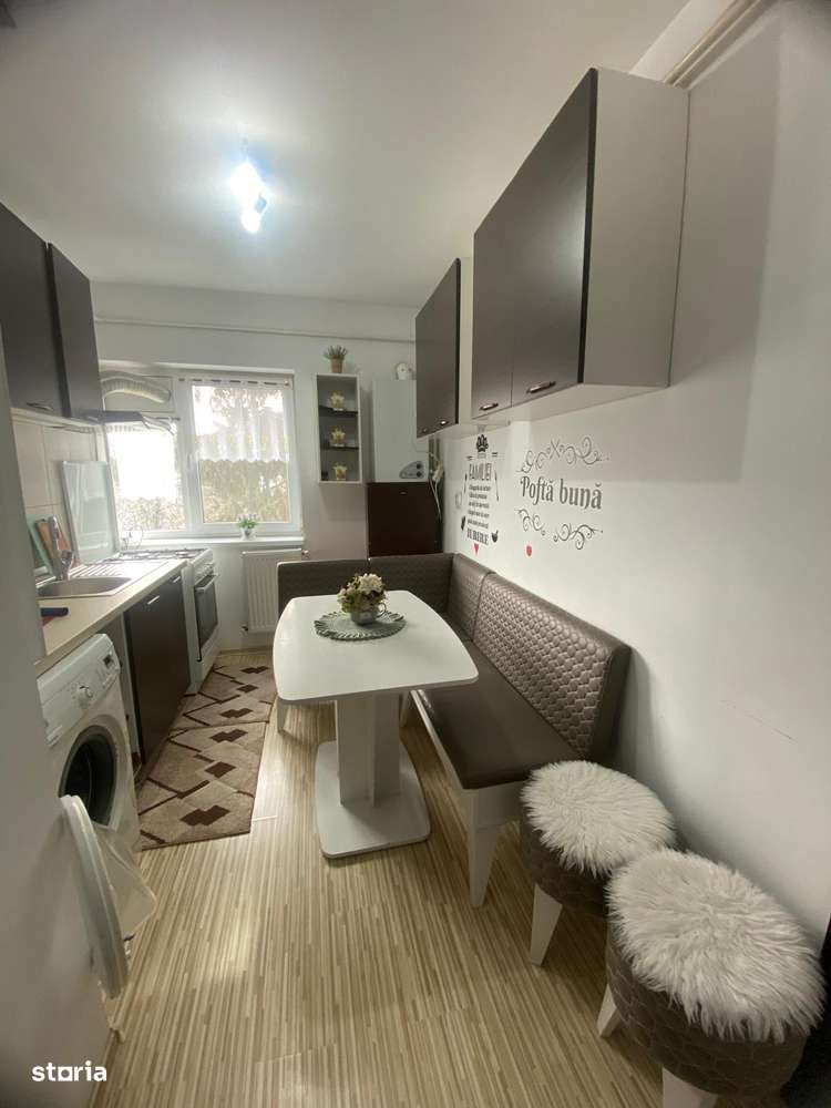 Apartament spatios toate dotarile, zona Centrala-15